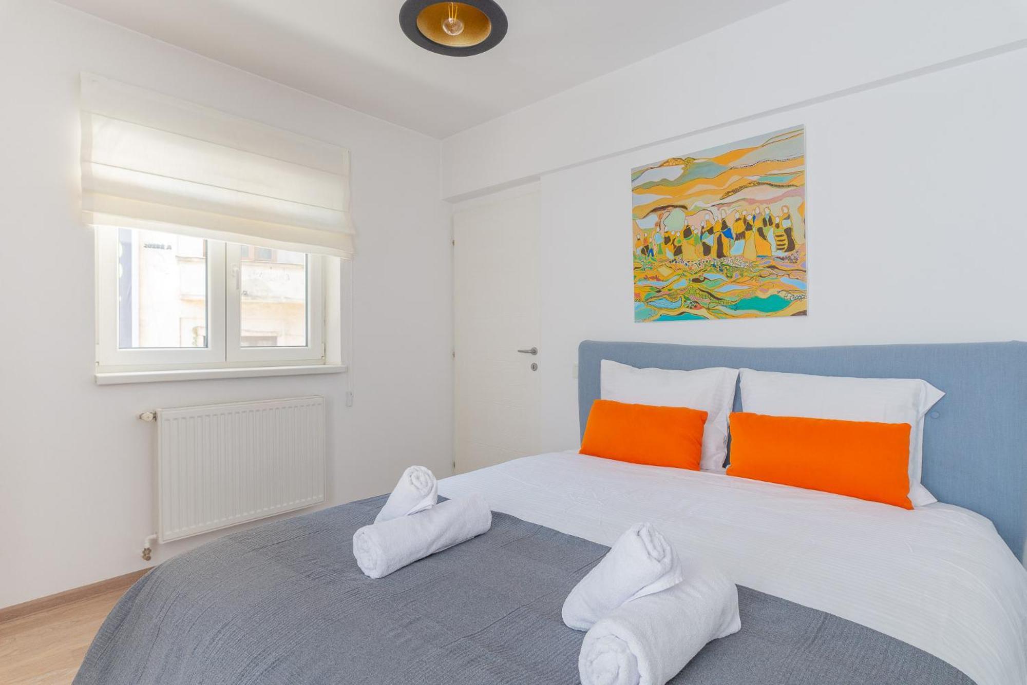 City Center-Cozy One Bedroom Apartment Bukarest Exteriör bild