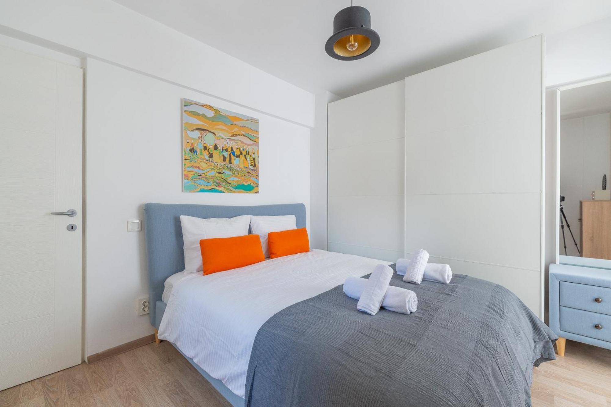 City Center-Cozy One Bedroom Apartment Bukarest Exteriör bild