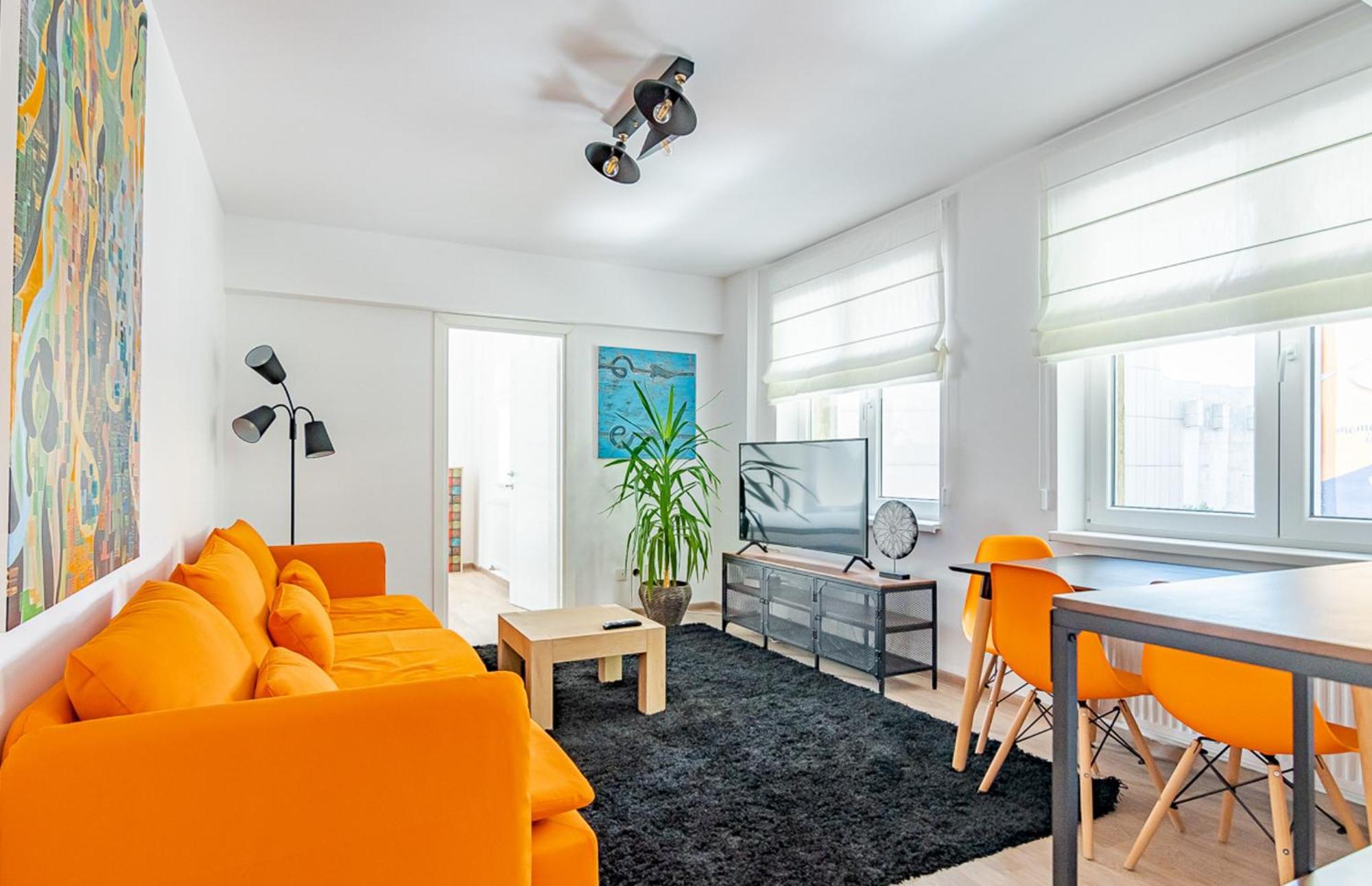 City Center-Cozy One Bedroom Apartment Bukarest Exteriör bild